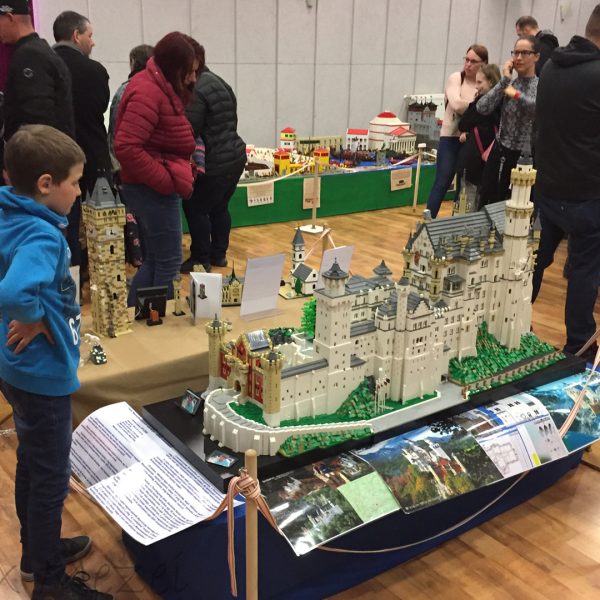 Neuschwanstein Castle-by-Felix-Mezei-Expo (4)