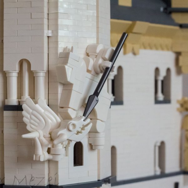 Neuschwanstein-Castle-by-Felix-Mezei-Statues-4